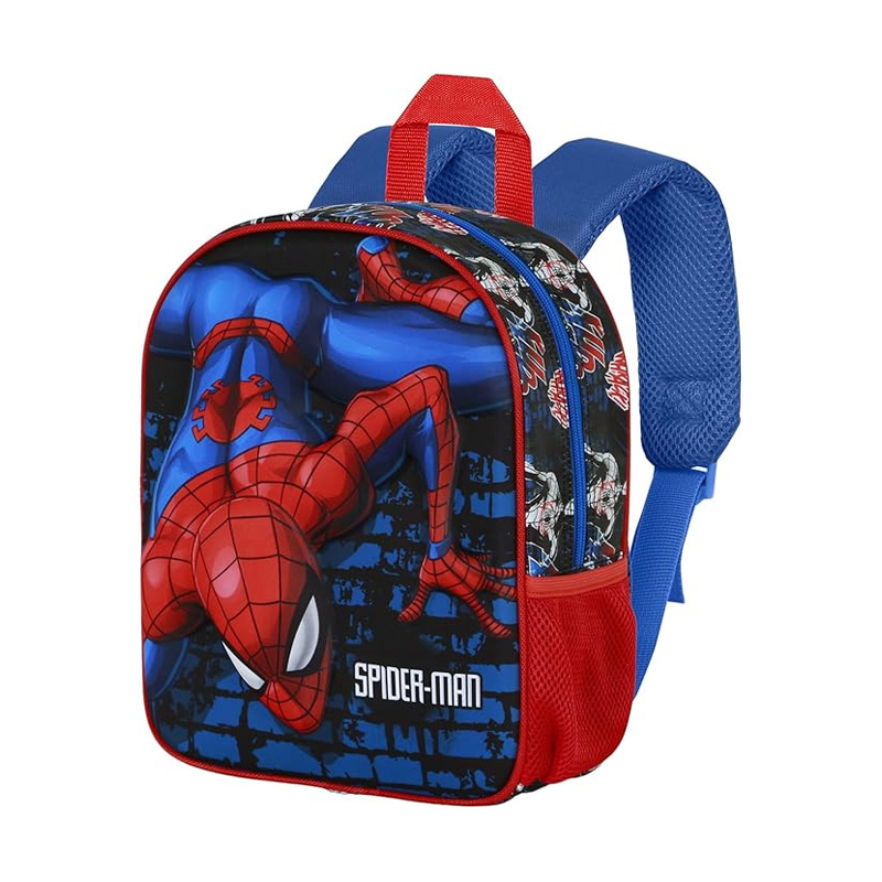 mochila 3D spiderman 31cm.